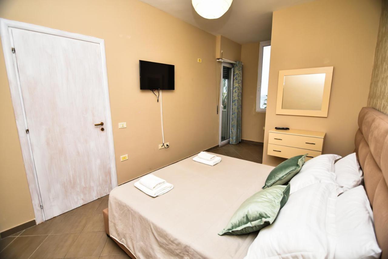 Vlorë Seaview Apartment מראה חיצוני תמונה